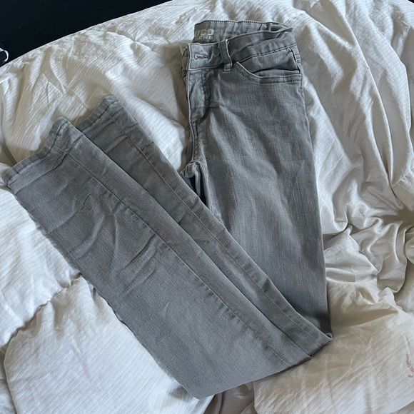 Grey Skinny Jeans (low-mid waisted) - Picture 1 of 2
